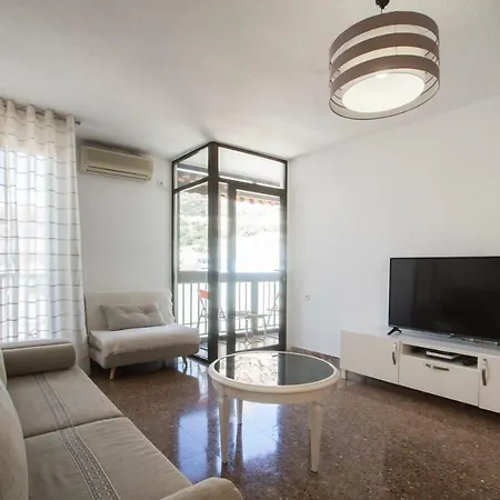 Historic Center, And Marina Daire Alicante