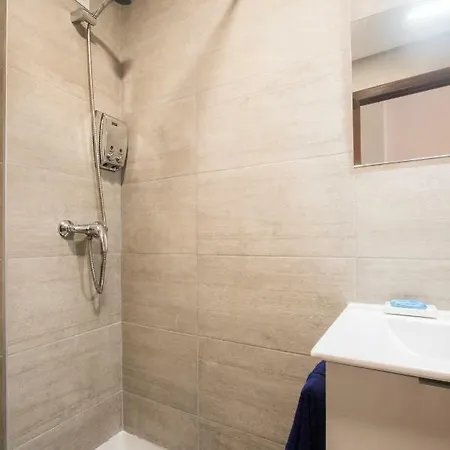 Daire Historic Center, And Marina